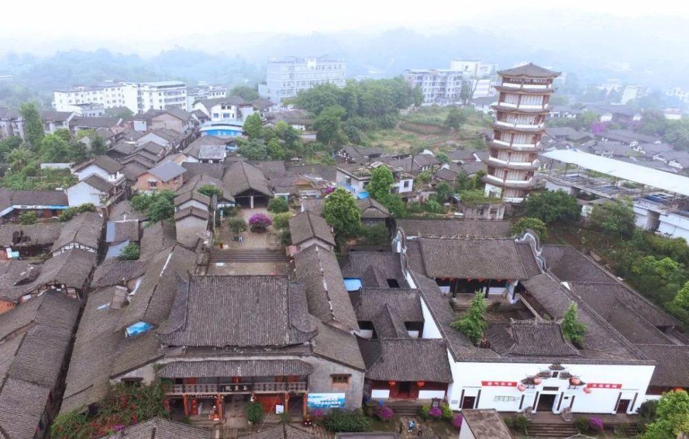 手机怎么设置时间24小时制？游戏画面